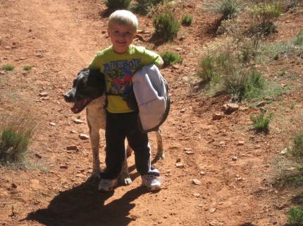 Bongo Getting Loves from his Little Friend