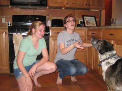 Bongo and two girls looking up